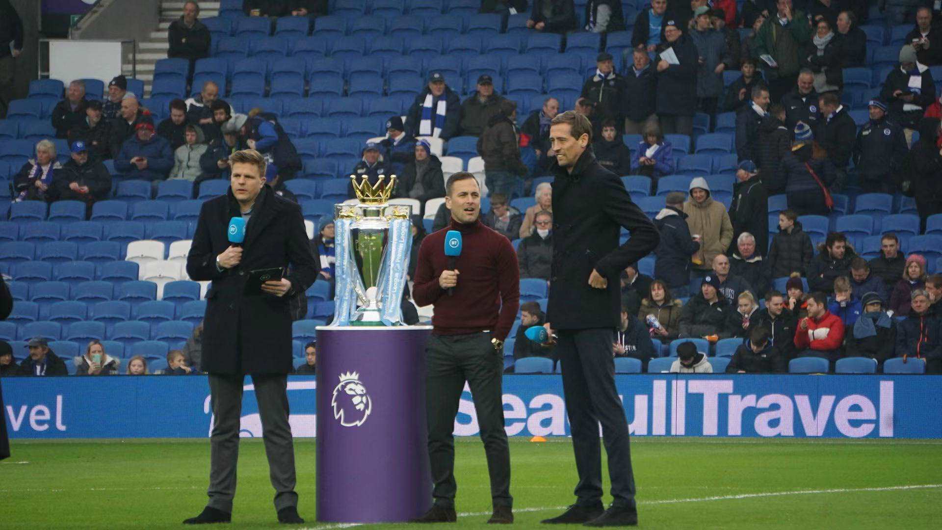 的热点话题 的热点话题